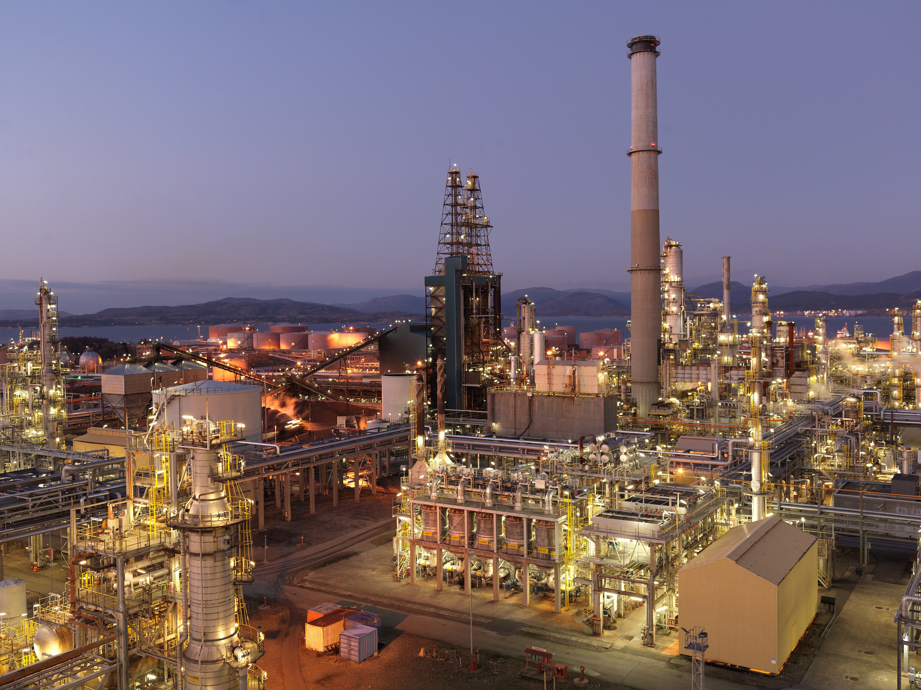 Onshore Energy and Petrochemical Industry