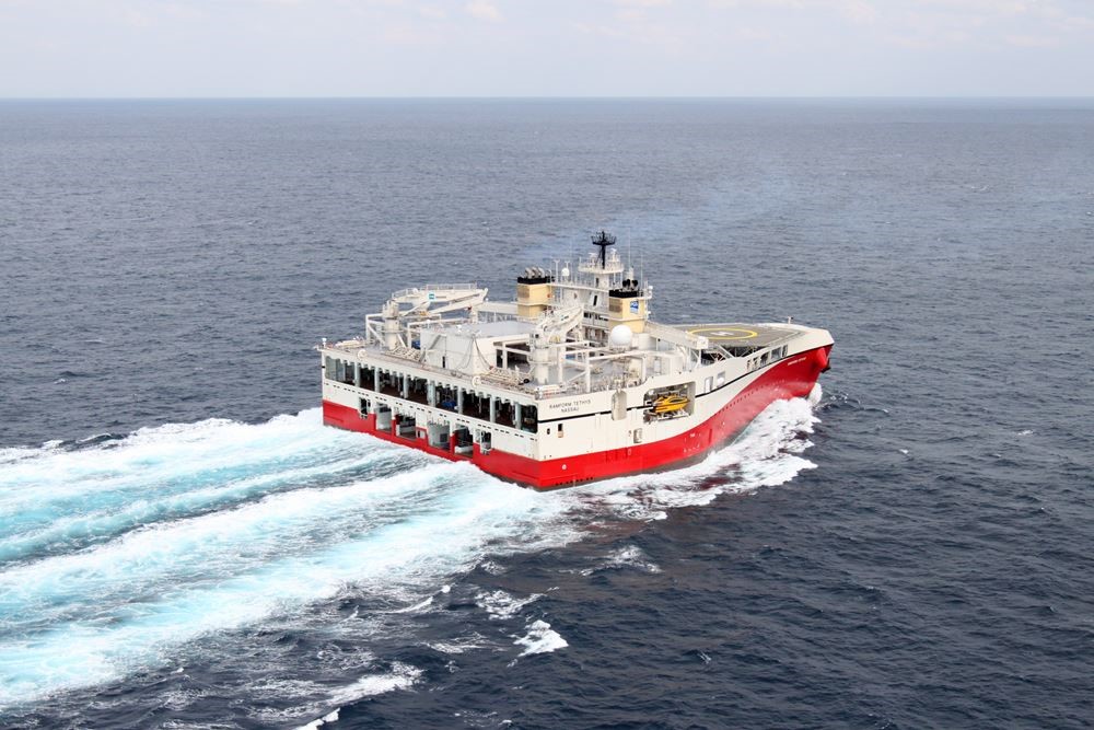 Glamox wins contract from PGS to provide eight seismic vessels with energy-saving LED lighting