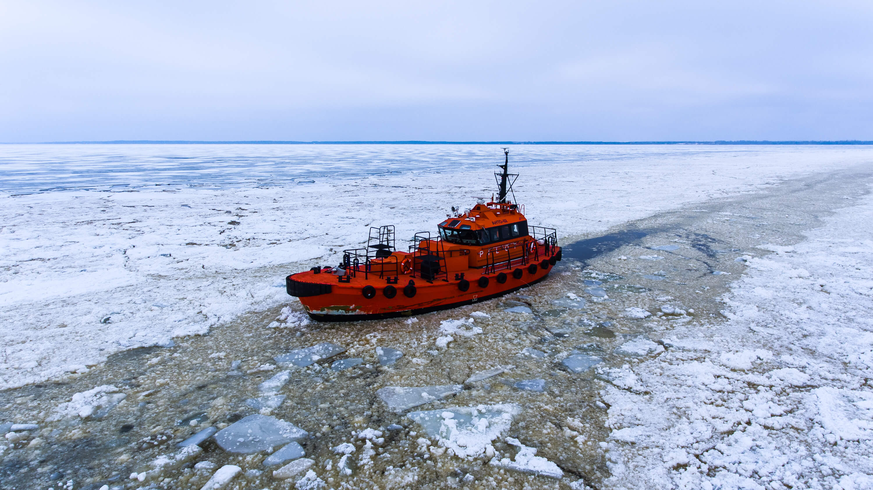 Estonia Baltic workboats 06.jpg