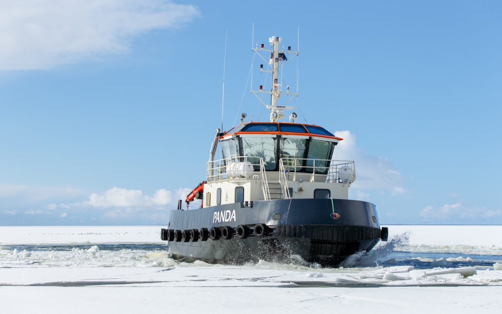 Estonia Baltic workboats 08 Tug-panda_12.jpg