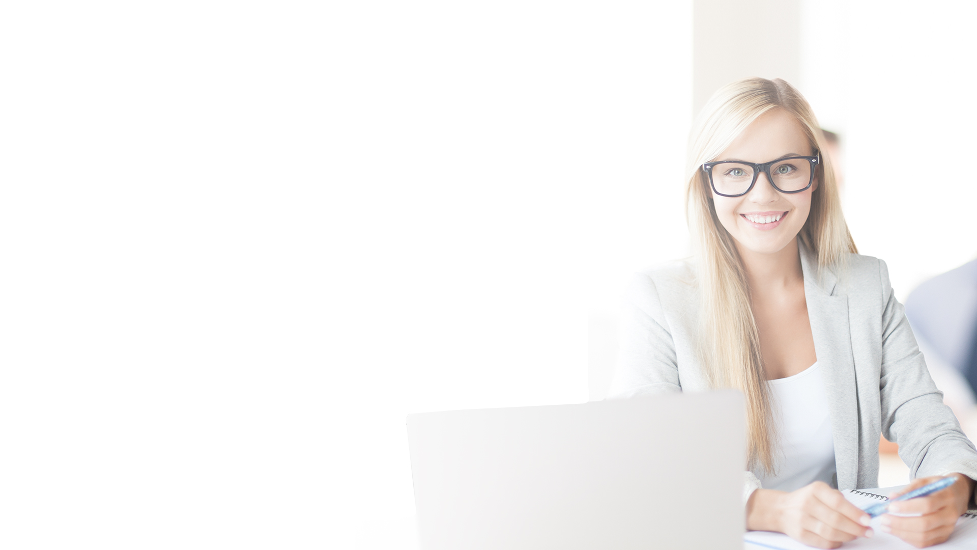 Skontaktuj się z nami