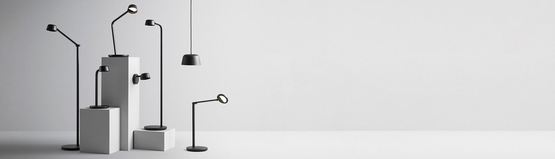 Svara på en fråga -  var med i utlottningen om en valfri Motus lampa!