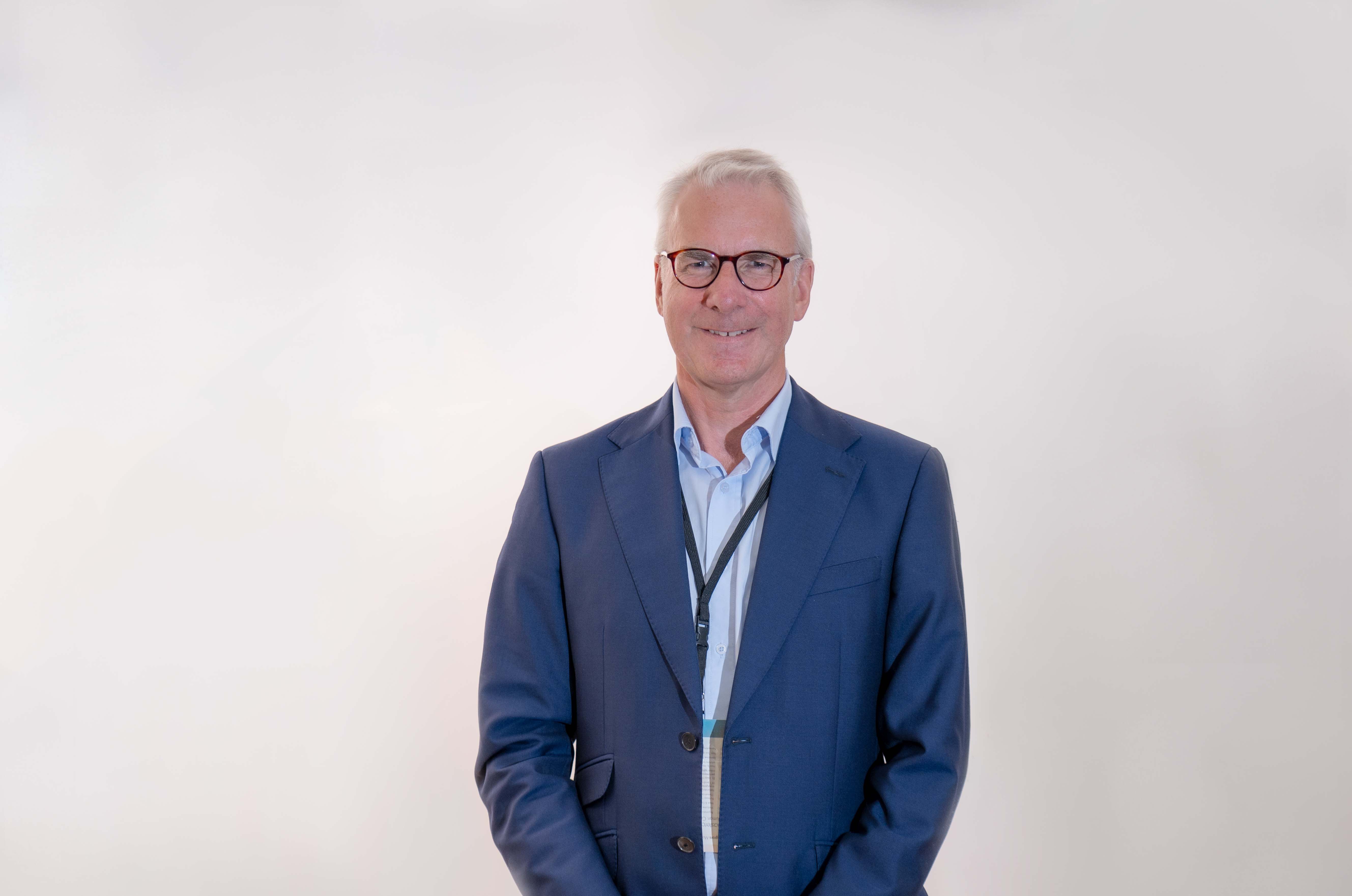 Professor Peter Barrett