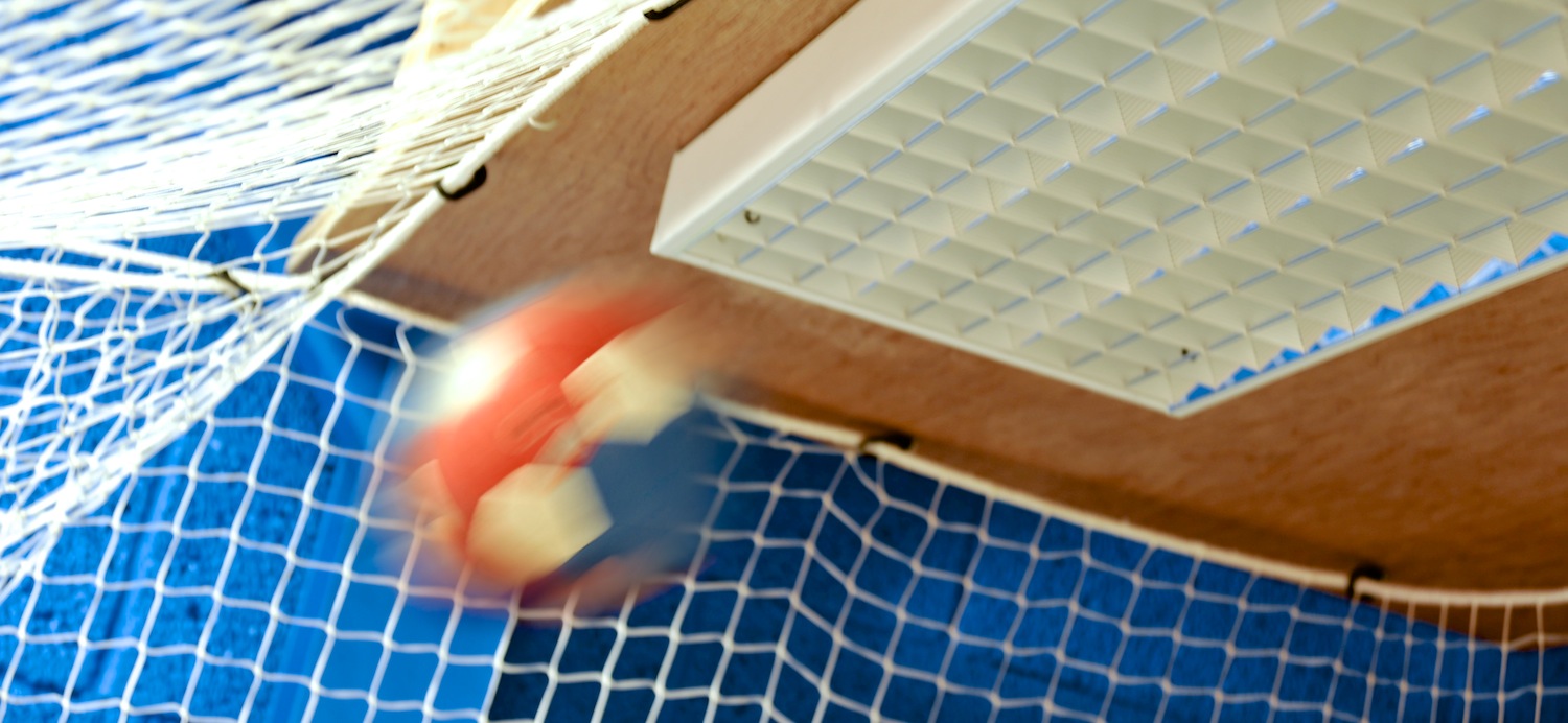 Sports hall ball test