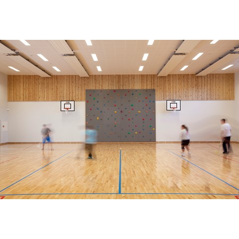 Fotograf Trond Isaksen og Statsbygg skal krediteres ved bruk GymsalFolk.jpg